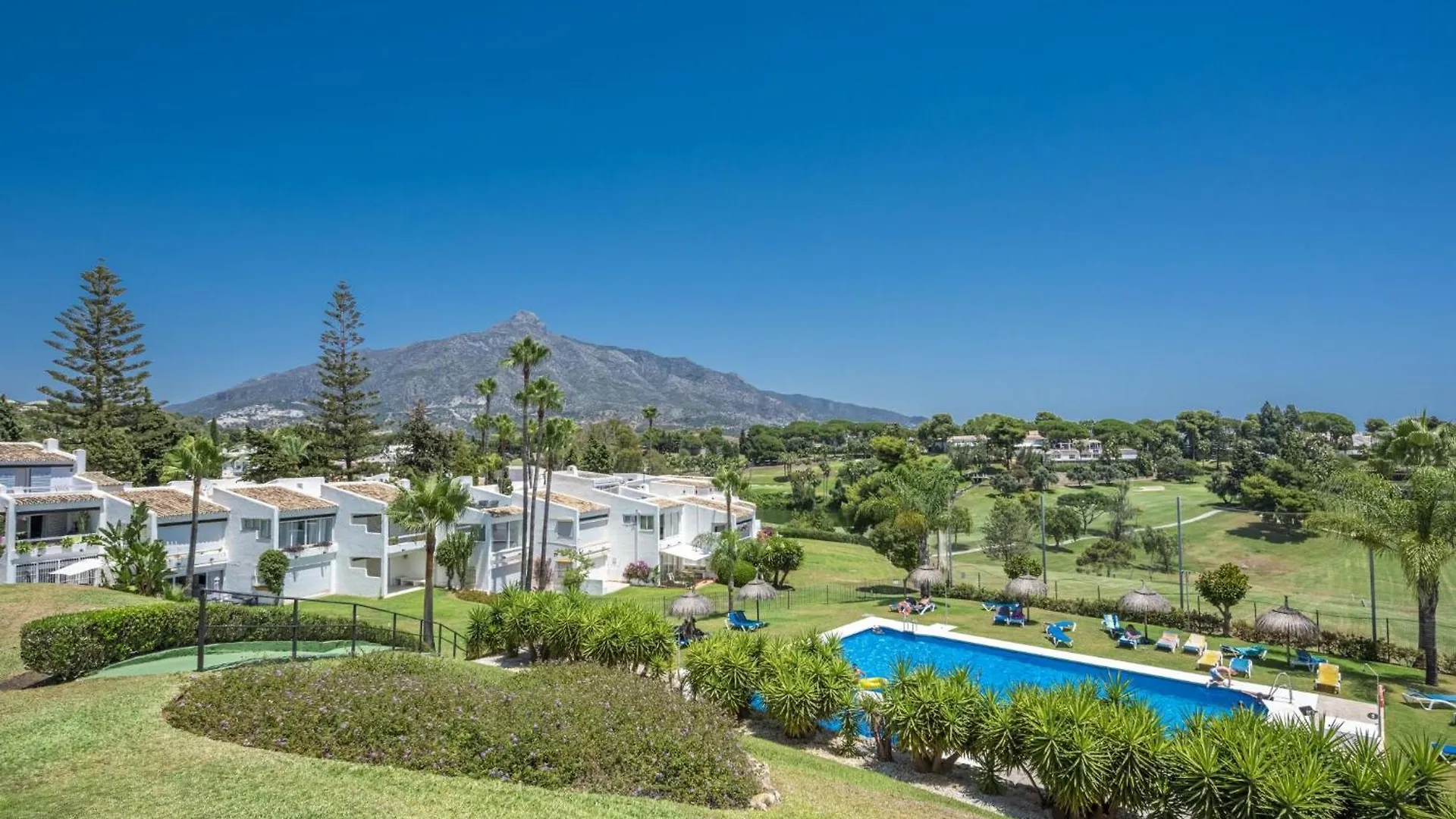 Azahara1, Mountain Views And Frontline Golf Apartment Marbella Spain